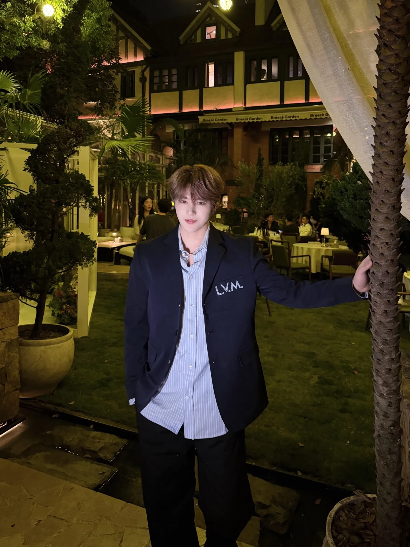 Louis Vuitton Pocket Embroidered Single Breasted Suit Jacket
